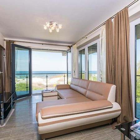 Apartamenty Amon Z Widokiem Na Morze Darłówko Exterior foto